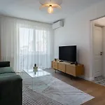 Apartment Emeris Old Town View