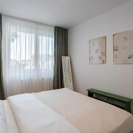 Emeris Old Town View Appartement Boekarest