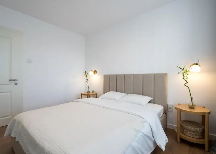 Emeris Old Town Apartment